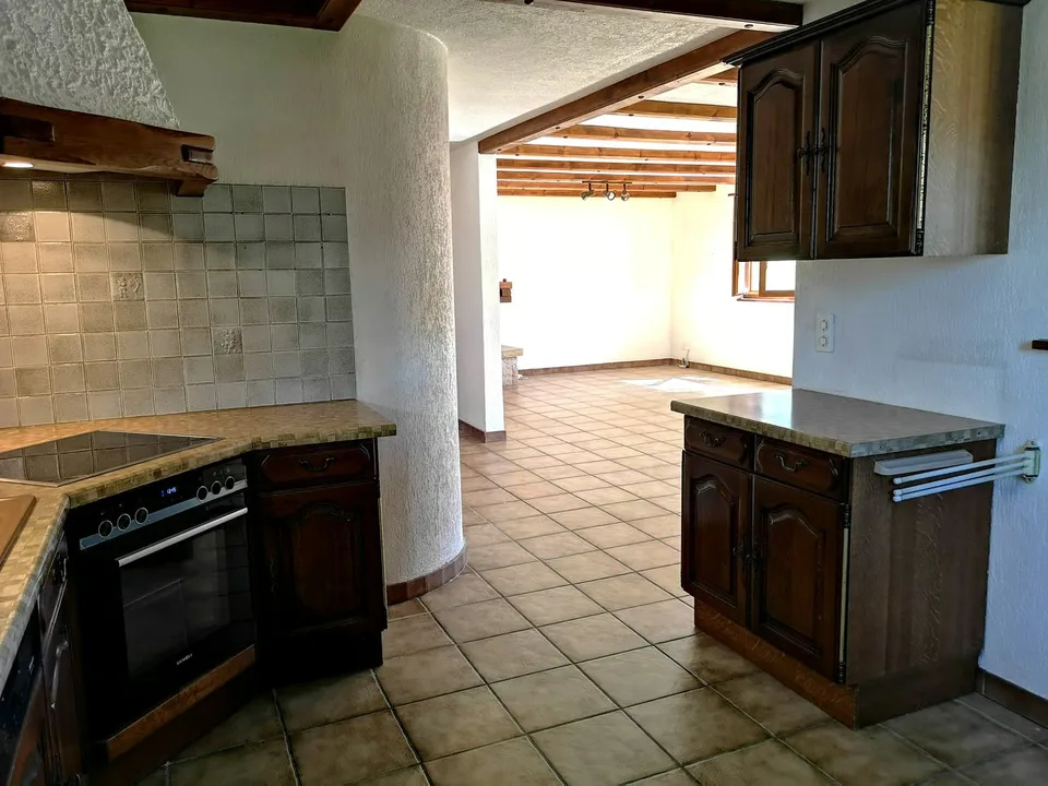 Baisse de prix : maison 5.5pces, env. 120m2, terrain 802m2, avec garage, places de parc, terrasse – photo 26 sur 30