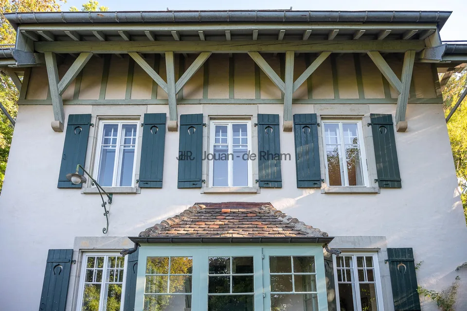 Essertines-sur-Rolle | Maison de charme et son annexe en zone village – photo 17 sur 21