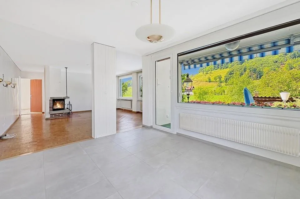Zweifamilienhaus mit Pool und traumhaftem Garten an der Worble – Foto 6 von 13