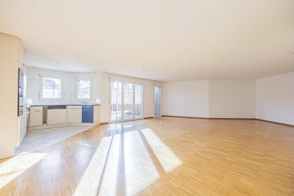 Appartamento duplex con giardino generoso – foto 2 di 11