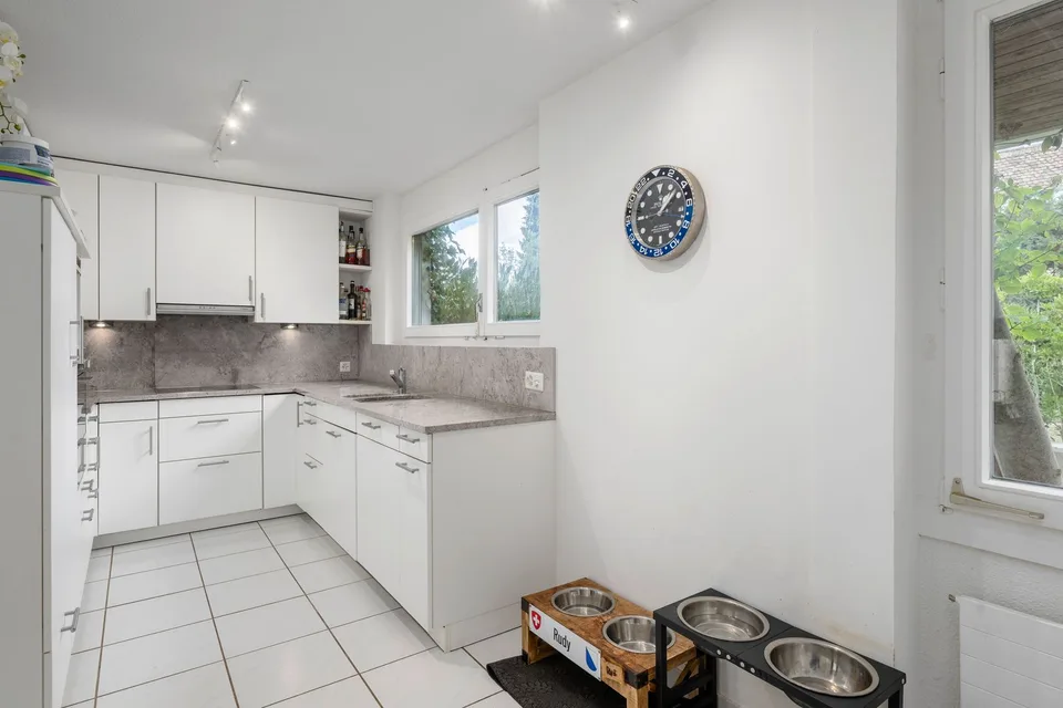 Exklusives Wohnen am Zollikerberg — Reihenmittelhaus, In der Hauswiese 2 – Foto 2 von 6