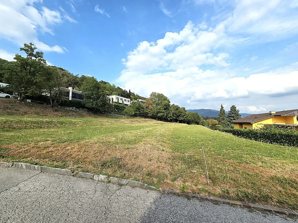 Terreno edificabile in zona residenziale ad Arzo – foto 3 di 7