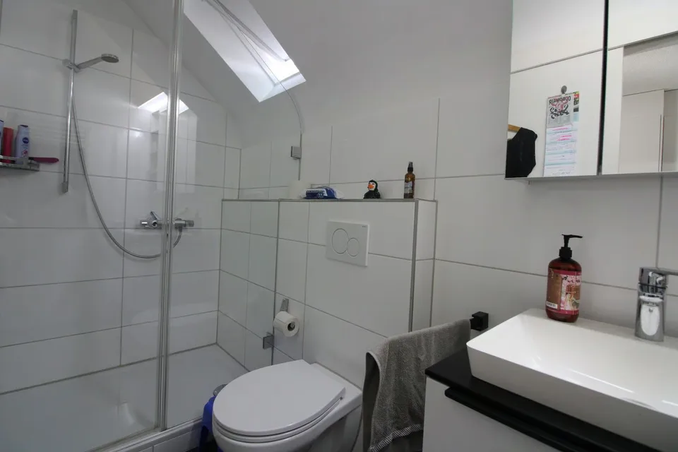 Proprietà versatile e molto generosa con fascino e potenziale – foto 6 di 17