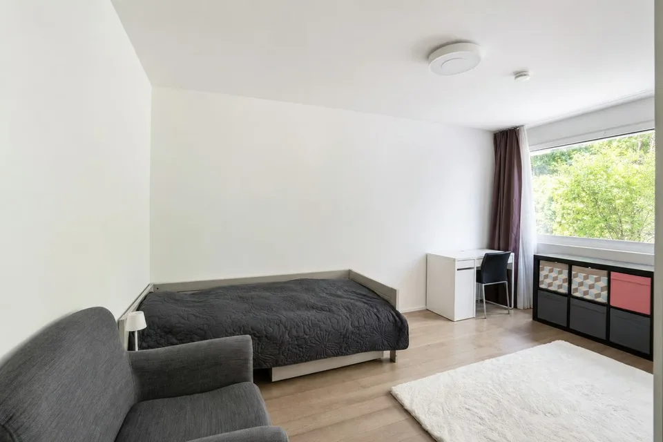 Grosszügige Gartenwohnung mit viel Privatsphäre und Weitsicht – Foto 9 von 14