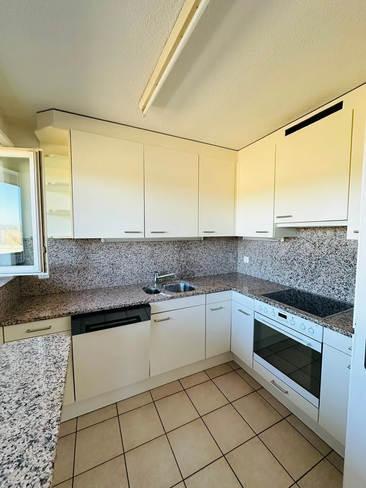Charmante 3-Zimmer-Wohnung im 5. Obergeschoss in Zollikon – Foto 7 von 11