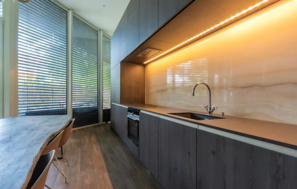 Loft urbano con giardino privato e 139 m² di superficie utile – foto 6 di 11