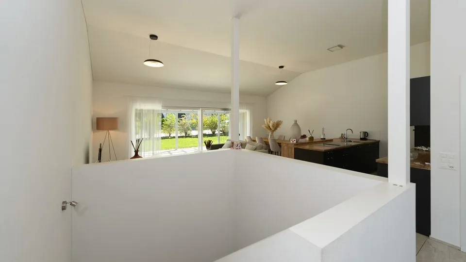 Casa bifamiliare quasi nuova in una posizione tranquilla con vista a Felben-Wellhausen – foto 5 di 10