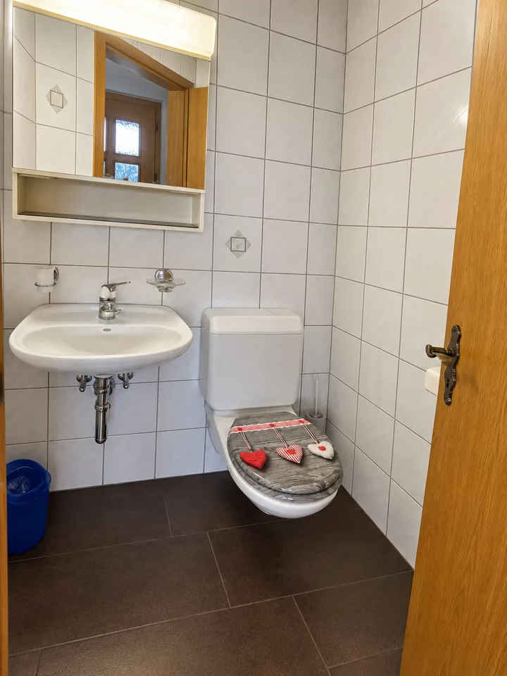 Incantevole casa a schiera di 5,5 stanze a Büttikon - Disponibile immediatamente! – foto 10 di 14