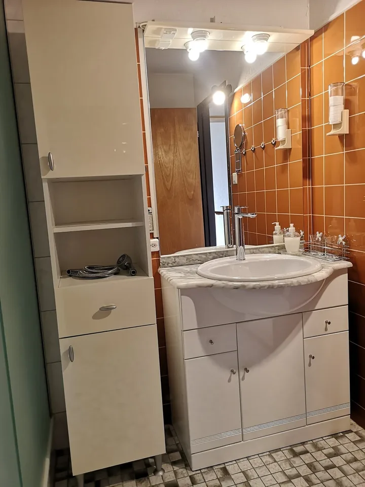 In vendita a Delémont: appartamento 3.5 locali con garage privato, vista sulla città – foto 18 di 28