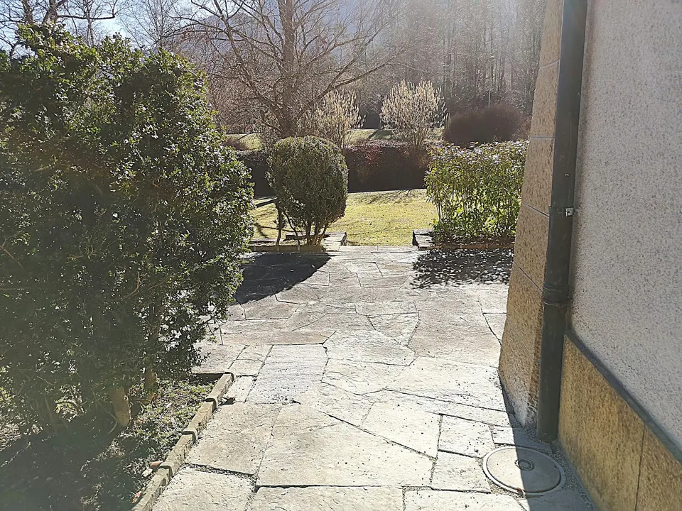 In vendita a Moutier appartamento con terrazza, completamente ristrutturato nel 2024 – foto 14 di 16