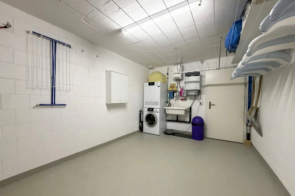 Appartamento spazioso da 4,5 a 5,5 stanze con un ampio giardino – foto 18 di 20