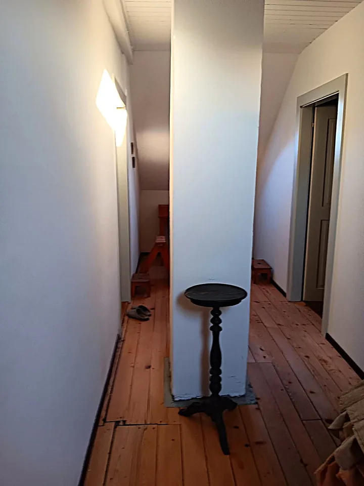 Multifunktionales Haus mit 3 Wohnungen, Weinkeller und Garten – Foto 28 von 30