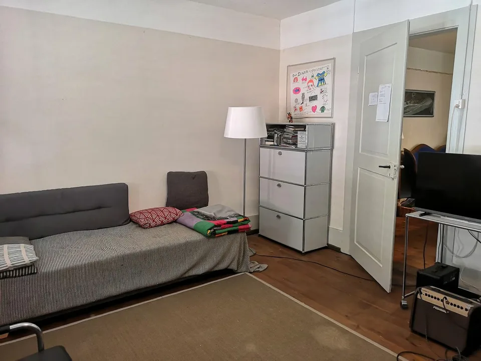Multifunktionales Haus mit 3 Wohnungen, Weinkeller und Garten – Foto 22 von 30