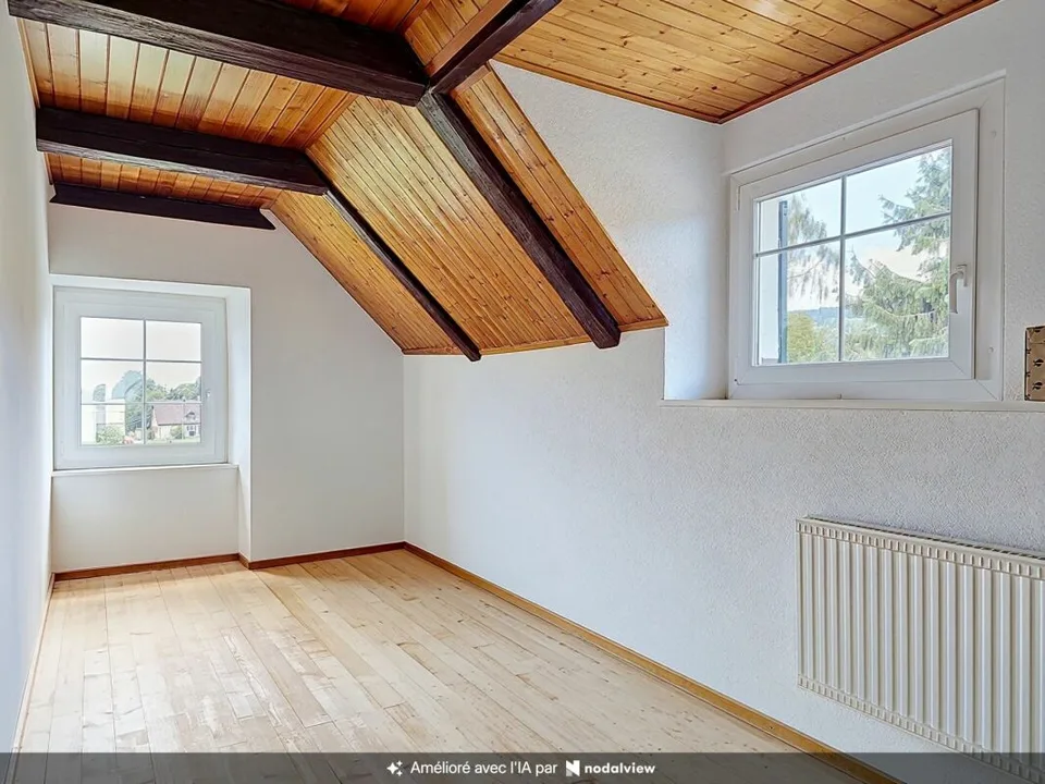Ideal for a couple with a large garden – photo 4 of 21