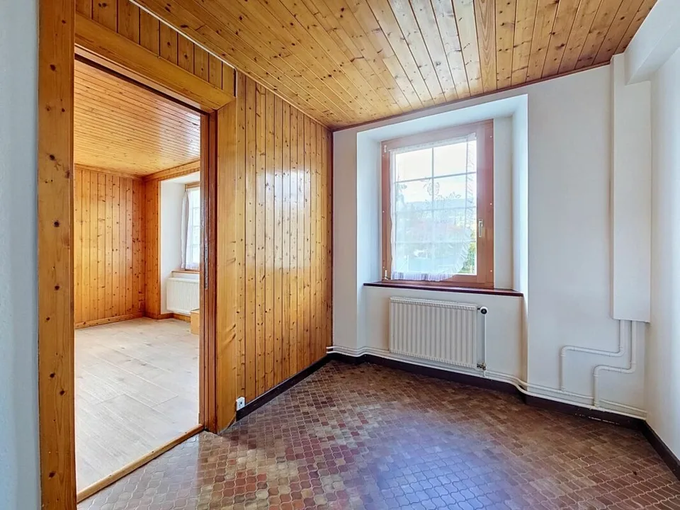Ideal for a couple with a large garden – photo 18 of 21