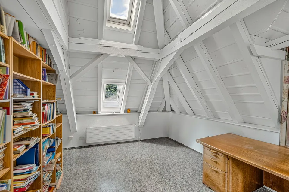 Charmante Villa dans un Emplacement Calme à Glarus Nord – Votre Maison de Rêve avec Vue sur la Montagne – photo 7 sur 11