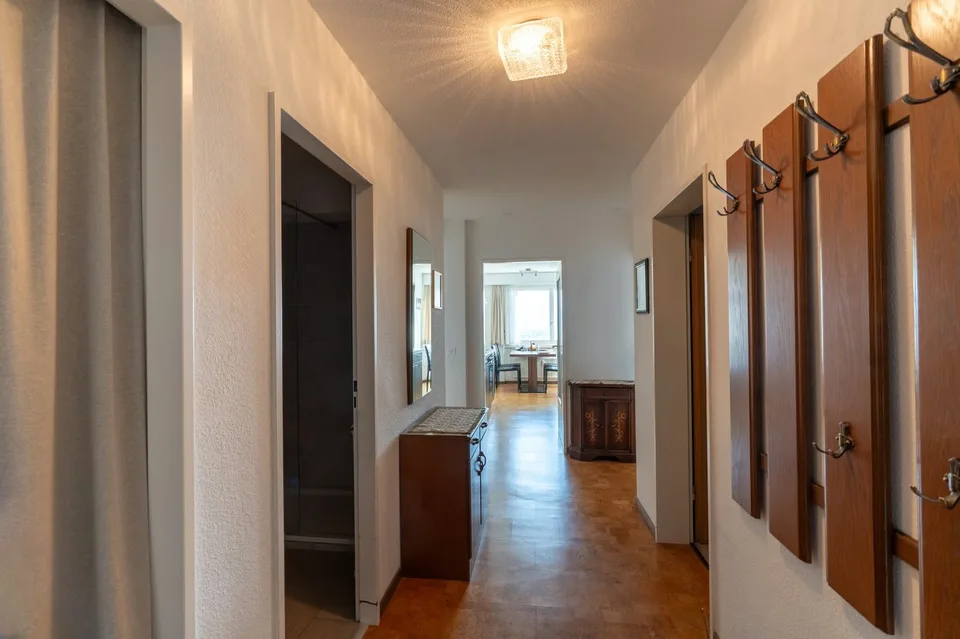 Zentrale 3.5-Zimmer-Wohnung mit Weitsicht – Foto 11 von 15