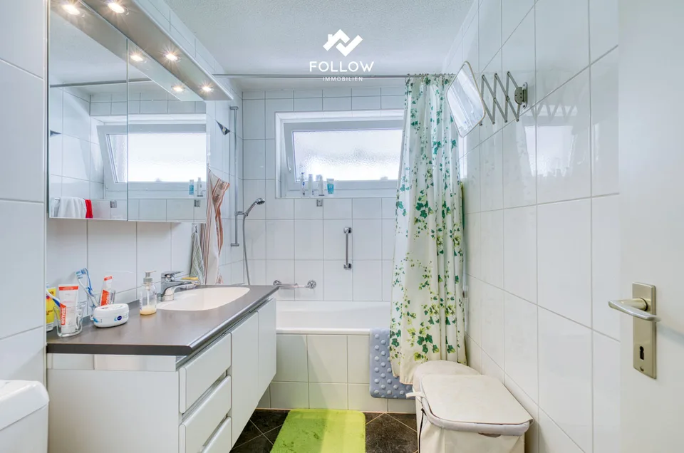 Viel Platz und herrlich hell: 4.5-Zimmer-Wohnung mit grossem Balkon – Foto 11 von 13