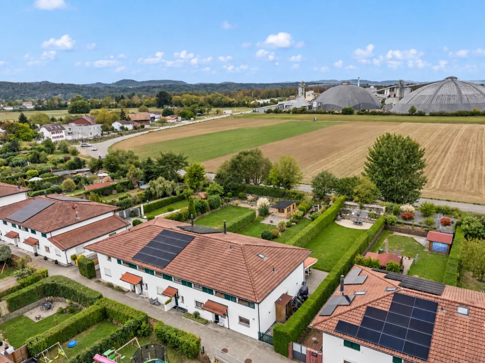Felicità familiare a Möhlin - moderna casa unifamiliare con giardino spazioso – foto 2 di 13