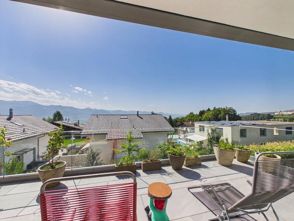 Einfamilienhaus mit wunderschöner Panoramasicht und grossem Garten ... – Foto 7 von 13