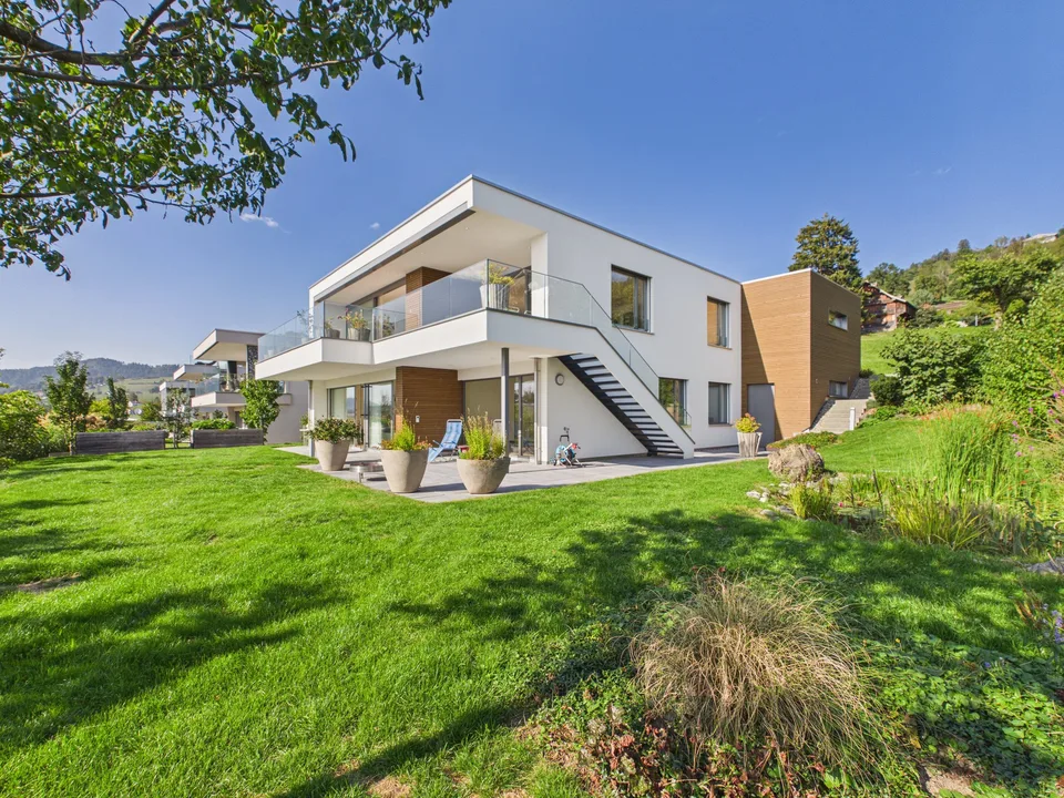 Einfamilienhaus mit wunderschöner Panoramasicht und grossem Garten ... – Foto 2 von 13