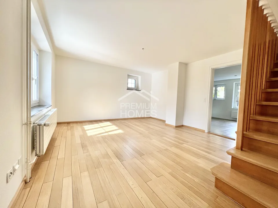Attraktives Reiheneckhaus mit viel Privatsphäre und Garten – Foto 2 von 8