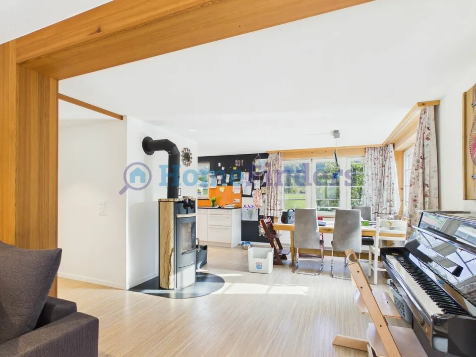 9 Zimmer Einfamilienhaus in Nesslau – Foto 4 von 9