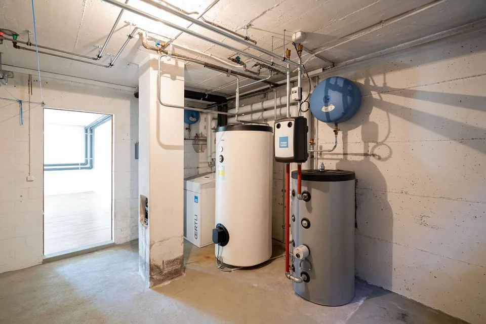 Maison individuelle de 6,5 pièces avec vue panoramique dans un emplacement ensoleillé et calme à Schüpfheim LU – photo 6 sur 13