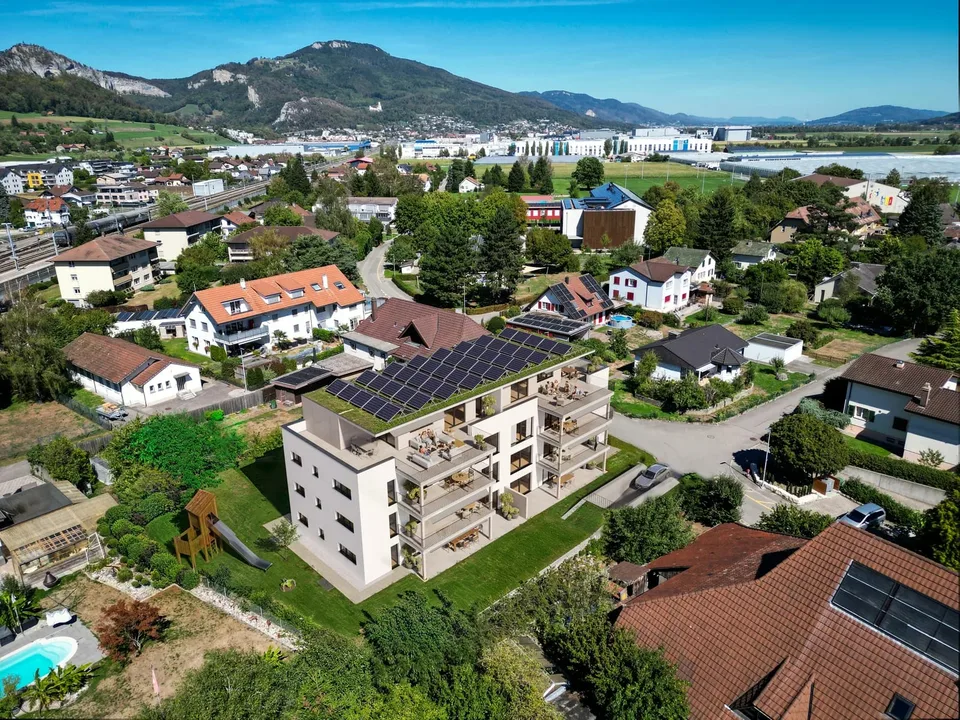 New building with a view: 3.5-room penthouse with large terrace in Niederbipp – photo 9 of 11