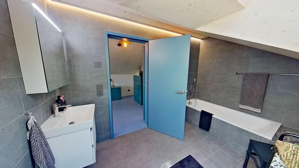 Grosszügige Maisonettewohnung im Neubau – Foto 10 von 12