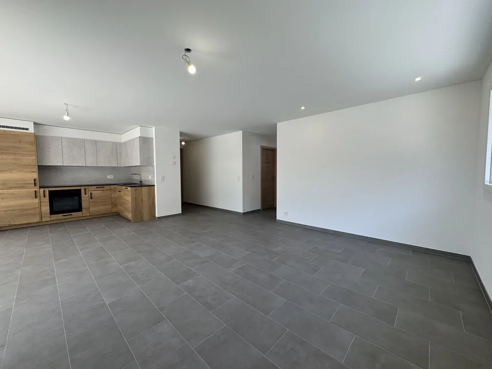 New 4.5-room apartment located in the center of Riddes – photo 16 of 21