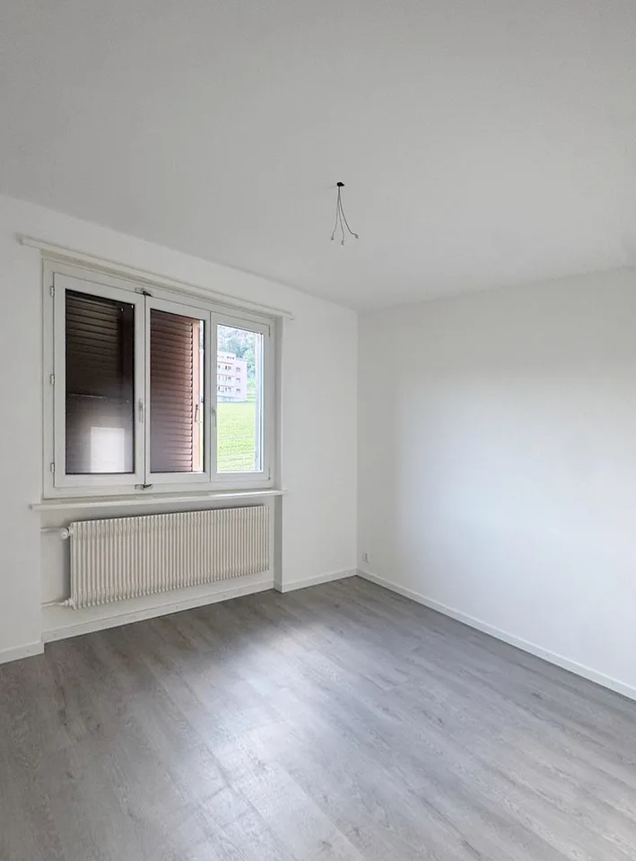 Bright 3.5-room apartment with balcony in Pieterlen – photo 9 of 9