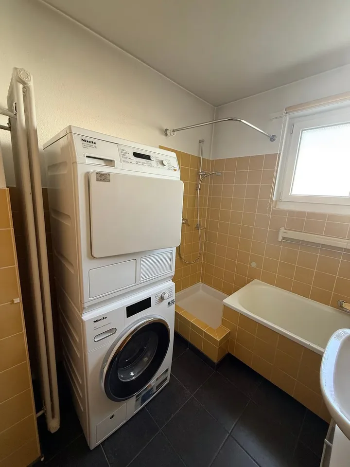 Helle 4-Zimmer-Wohnung mit Balkon in Pratteln – Foto 11 von 13