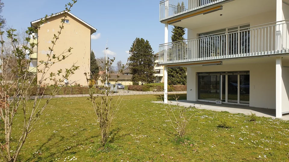 Moderne Gartenwohnung zentral und ruhig gelegen – Foto 2 von 13