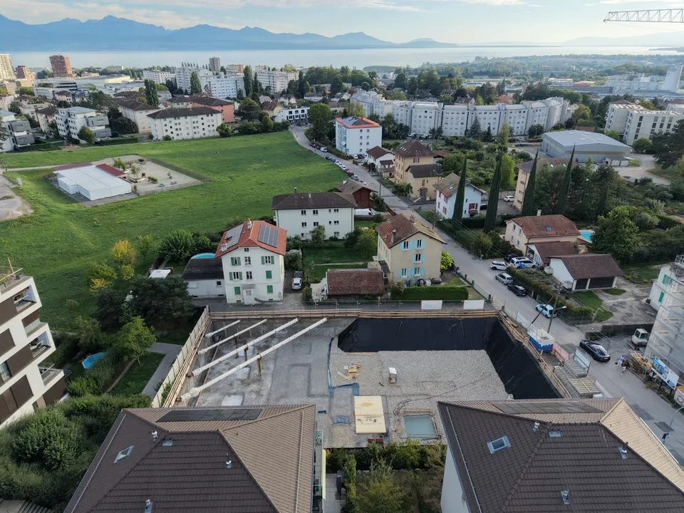 AUX PORTES DE LAUSANNE -- PENTHOUSE D'EXCEPTION -- TERRASSE EN ATTIQUE – photo 9 sur 10