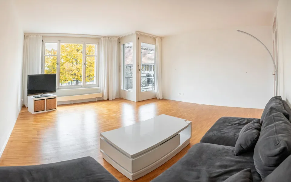 Appartement spacieux de 4,5 pièces avec vue à Kirchlindach – photo 3 sur 26