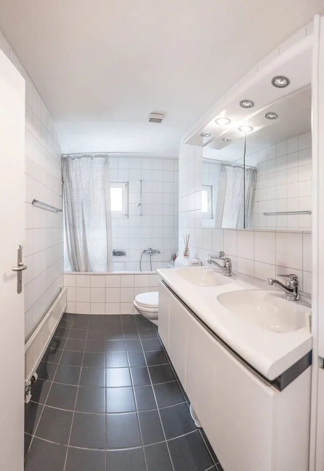 Appartement spacieux de 4,5 pièces avec vue à Kirchlindach – photo 19 sur 26