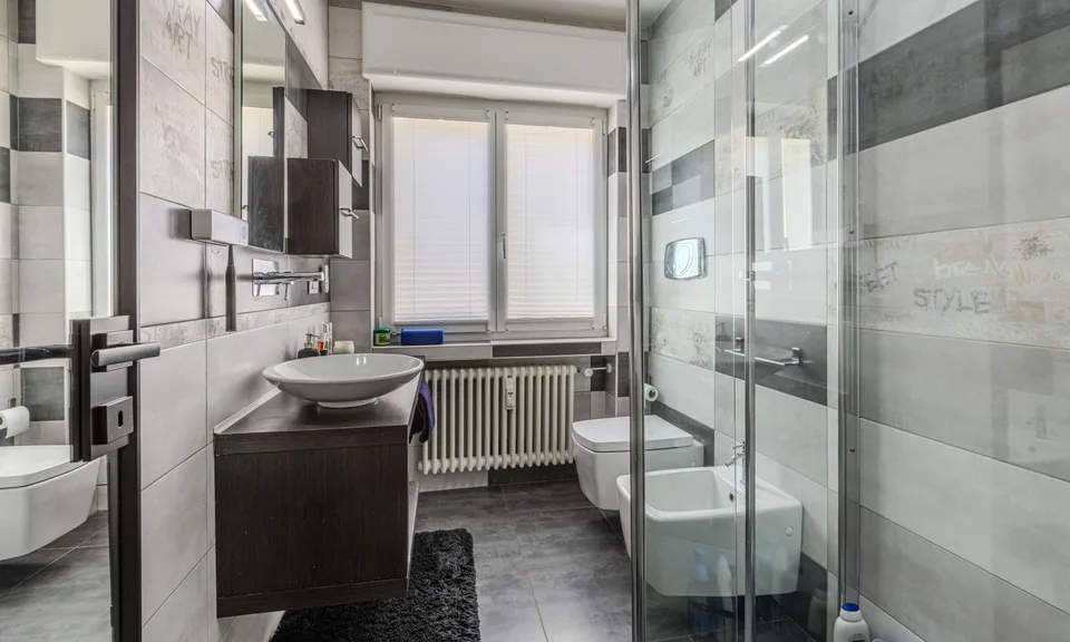 HELL 3.5 ZIMMER WIE NEU MIT GARTEN IN LUGANO – Foto 7 von 9