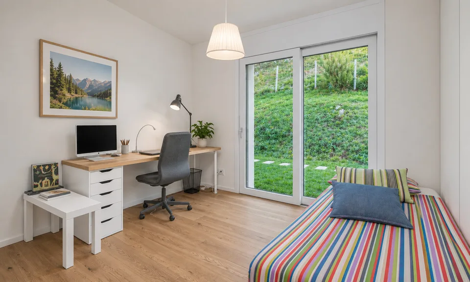 NEUES MÖBLIERTES PENTHOUSE MIT 4.5 ZIMMERN UND SEEBLICK IN ROVIO – Foto 6 von 11