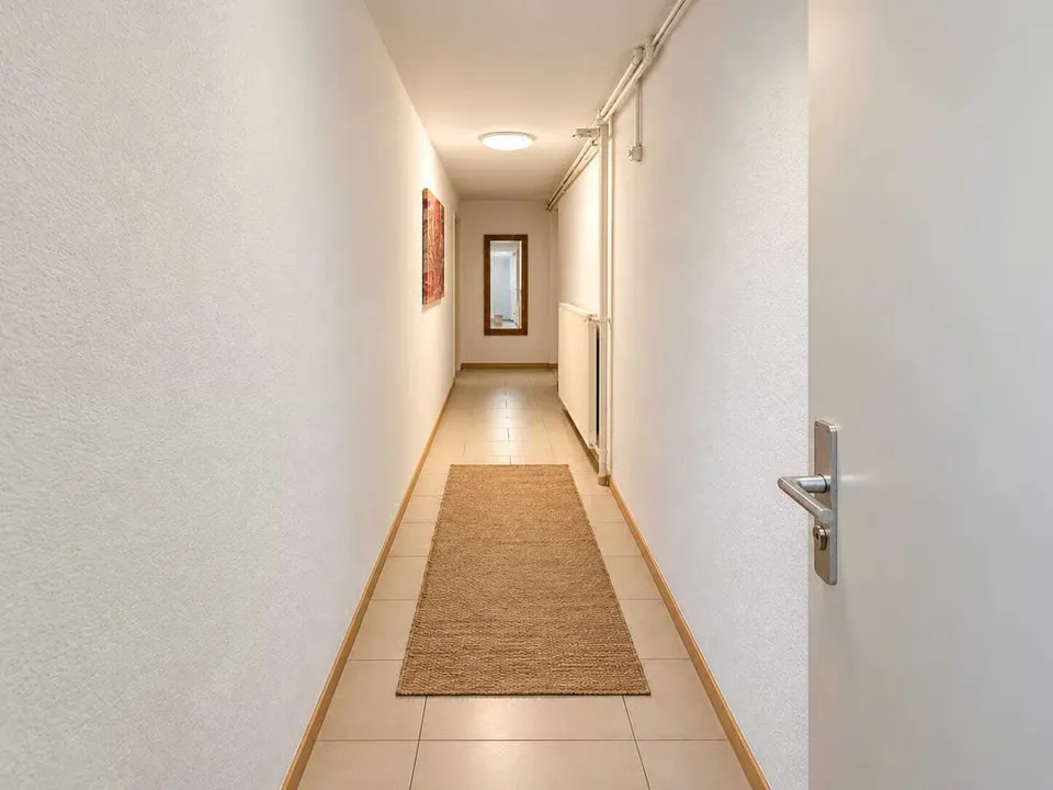 Büro im Erdgeschoss im Zentrum von Montreux – Foto 3 von 5