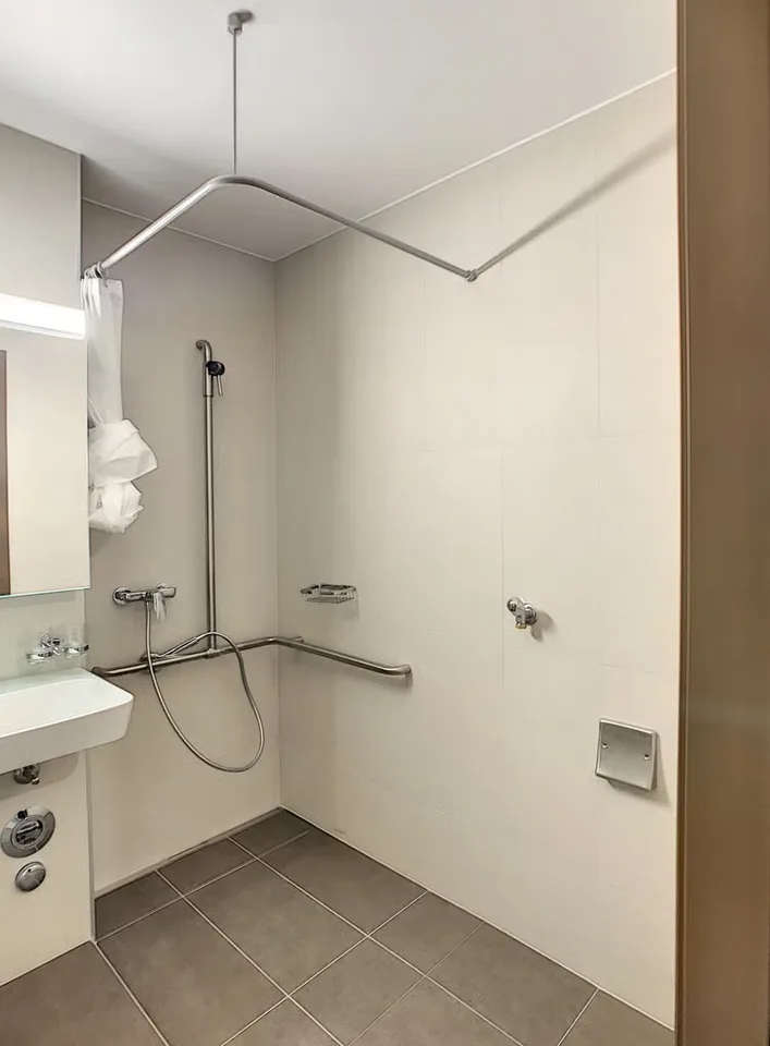 Wohnung mit Rahmen 2,5 Zimmer mit Balkon – Foto 3 von 10