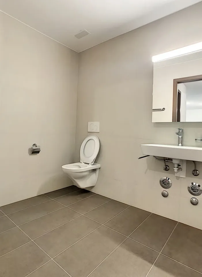 Wohnung mit Rahmen 2,5 Zimmer mit Balkon – Foto 4 von 10