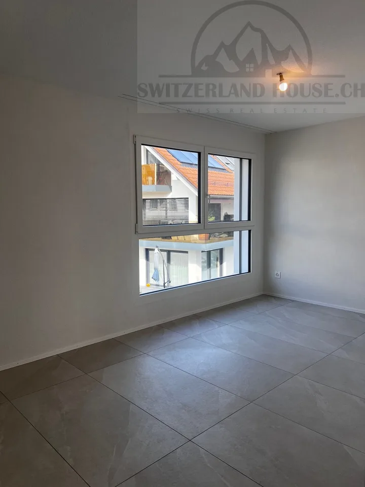 Magnifico attico 4,5 locali con carattere a Ecuvillens – foto 7 di 14