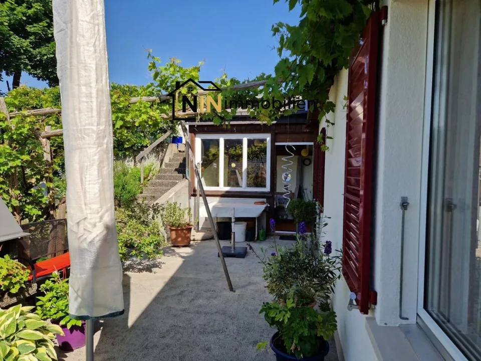 Occasione rara: Casa unifamiliare con appartamento – foto 3 di 7