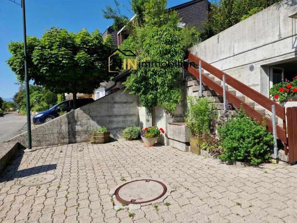 Occasione rara: Casa unifamiliare con appartamento – foto 2 di 7