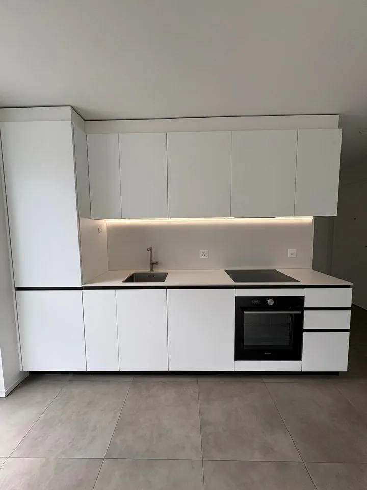 2,5-Zimmer-Wohnung mit Garten zur Miete in Grono – Foto 6 von 11