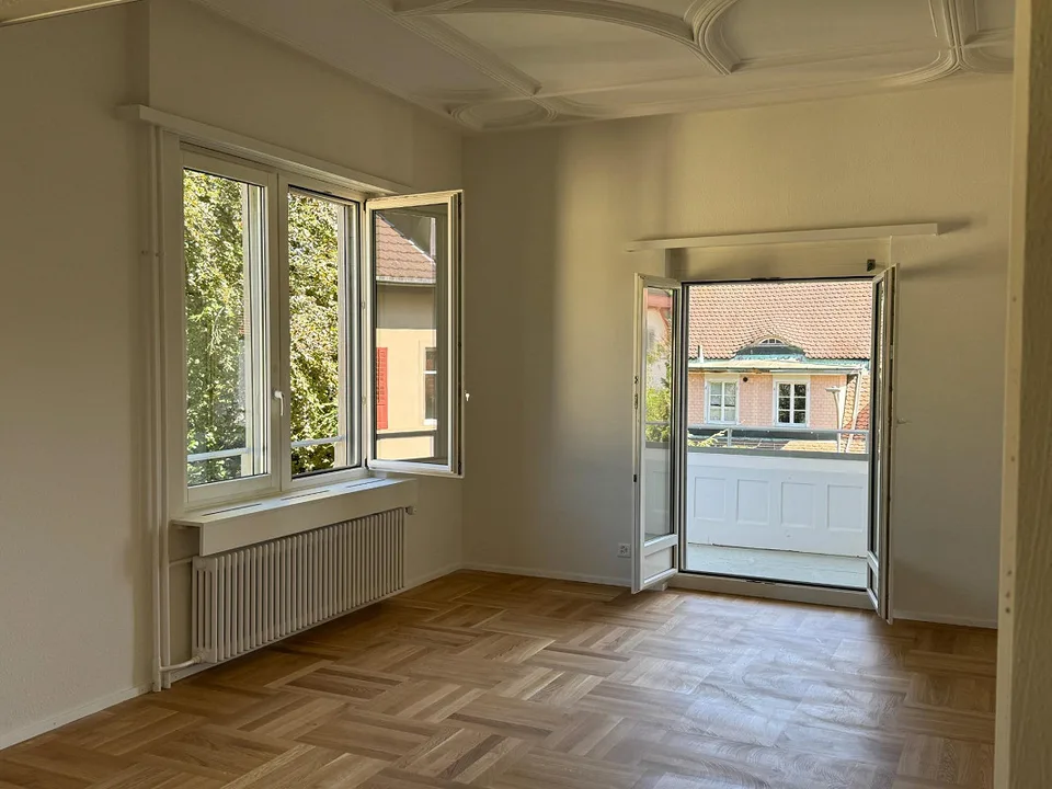 Frisch renovierte 2.5-Zi-Wohnung EG nahe der Universität St. Gallen – Foto 2 von 10