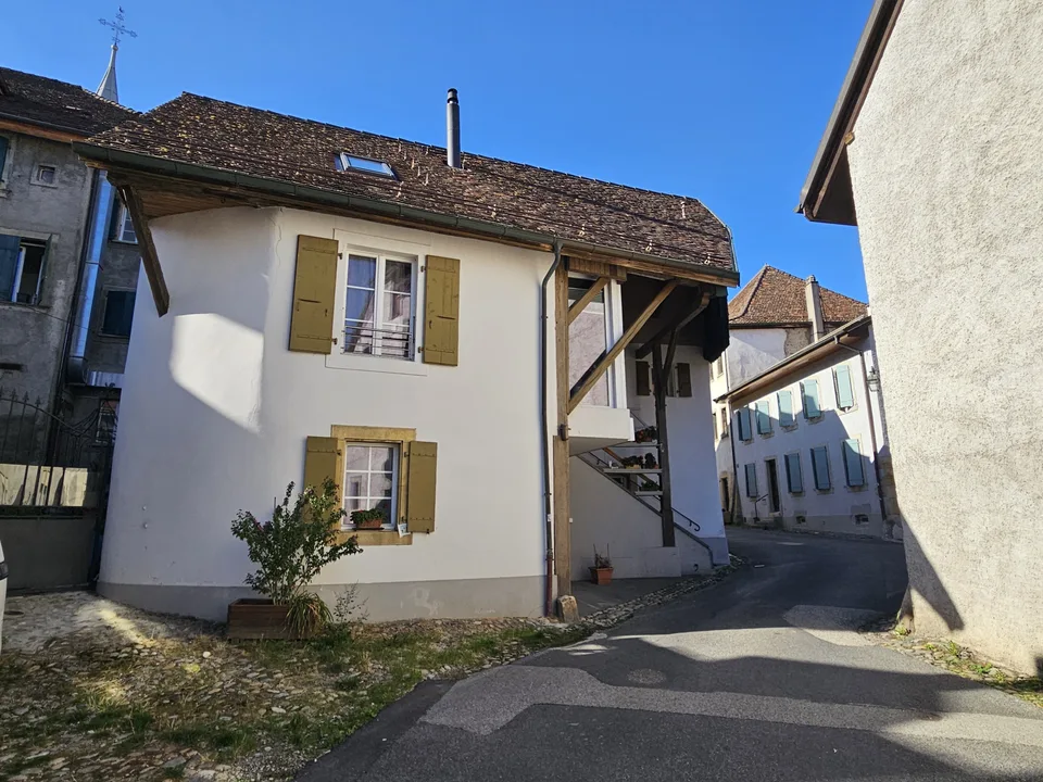 Maison villageoise de caractère – photo 2 sur 2