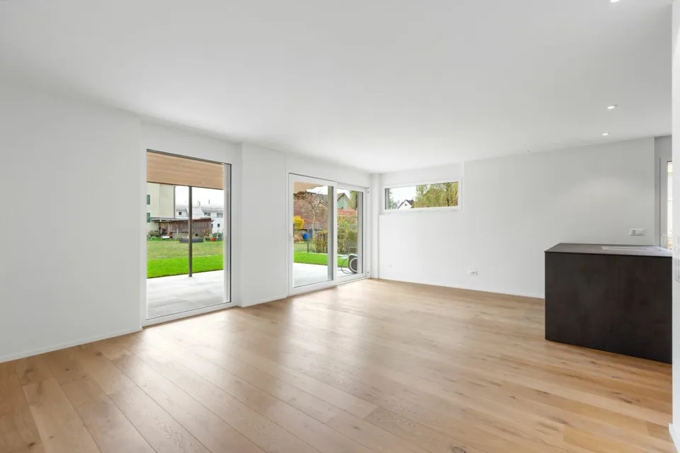 Maison jumelée de haute qualité avec jardin et deux places de stationnement dans le garage souterrain dans un emplacement calme – photo 5 sur 13