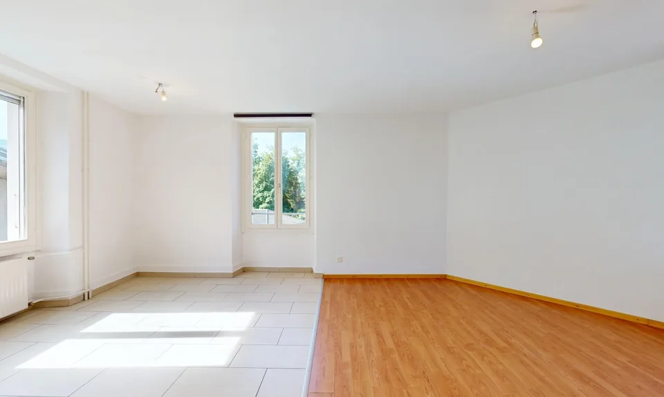 Investors: 2.5 rooms in Clarens, sought-after location – photo 8 of 11